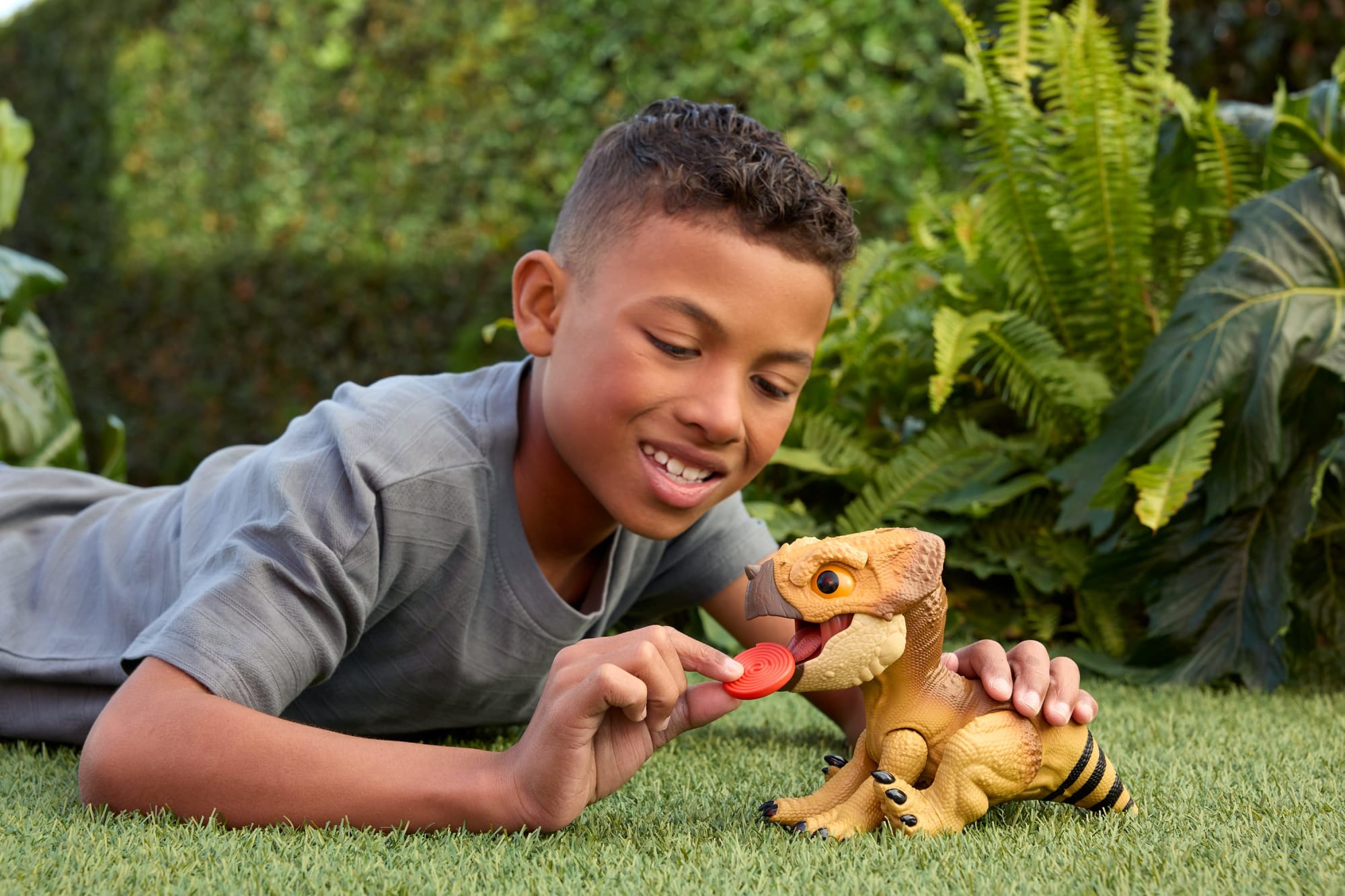 Jurassic World Dinosaurio de Juguete Rebirth Dinosaurio Interactivo - Image 2