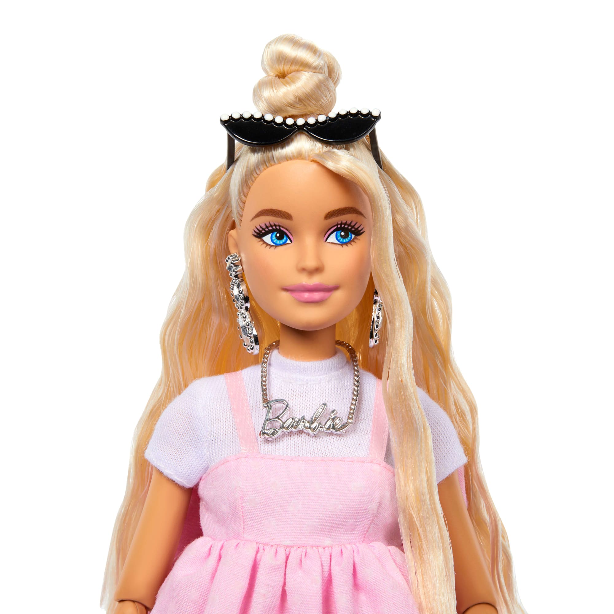 Barbie Style de Luxe Poupée3. Robe Barbiecore. Cheveux Blonds - Image 4
