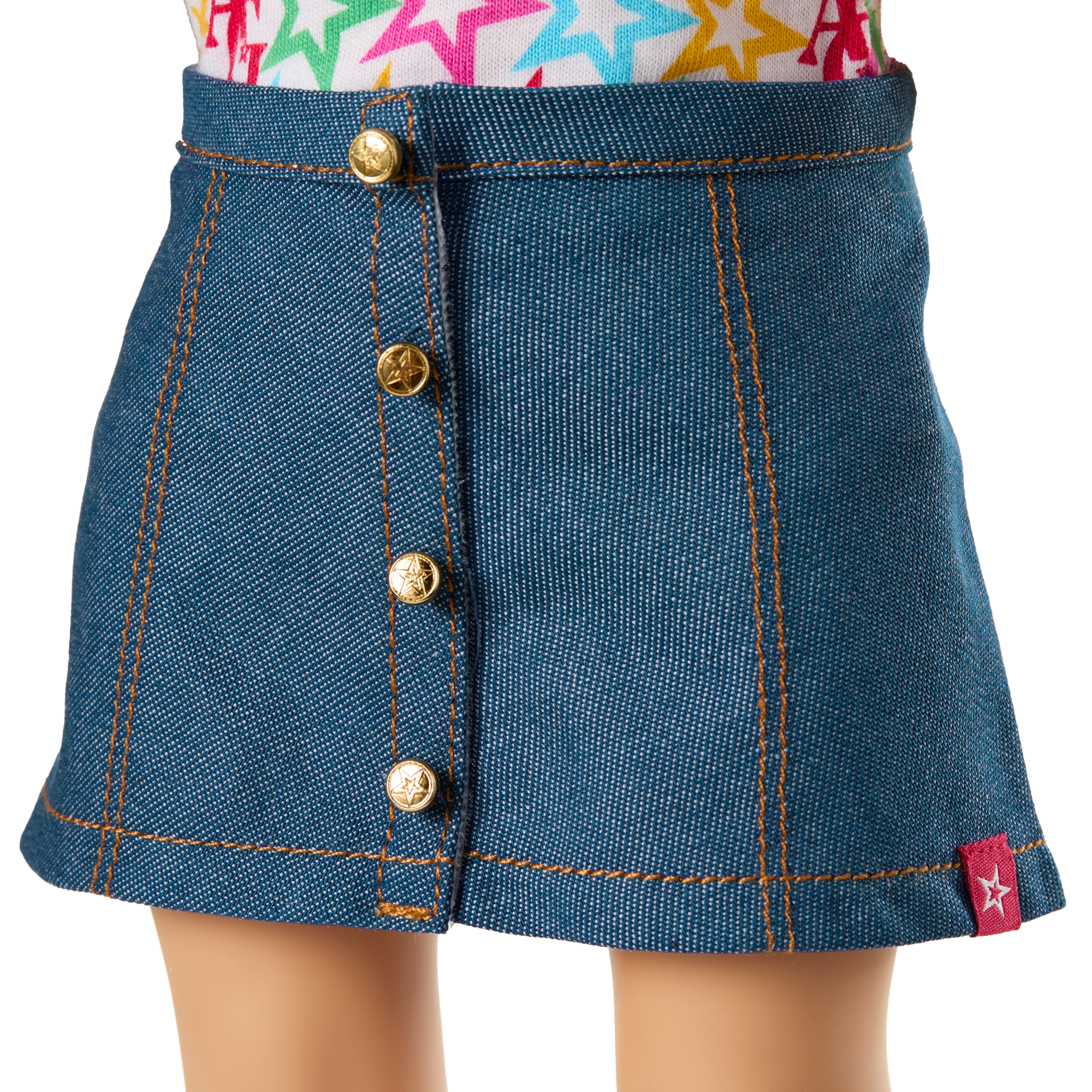 Truly Me™ 18-inch Doll #100 with straight layered blonde hair - Image 9