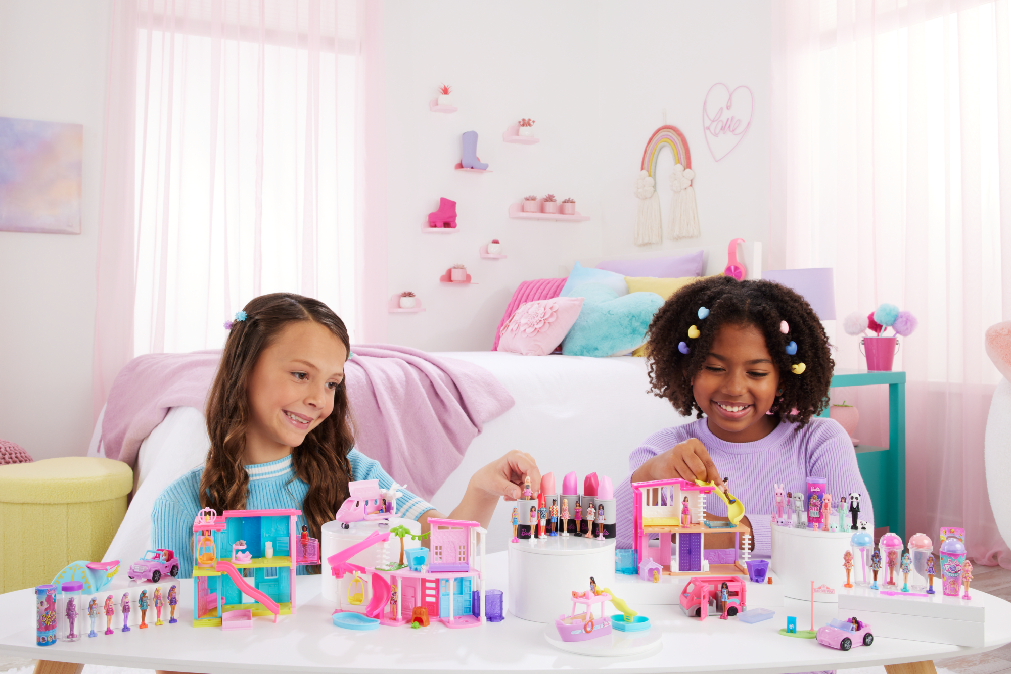 Barbie Mini BarbieLand Veículo para Boneca Surpresa - Image 2
