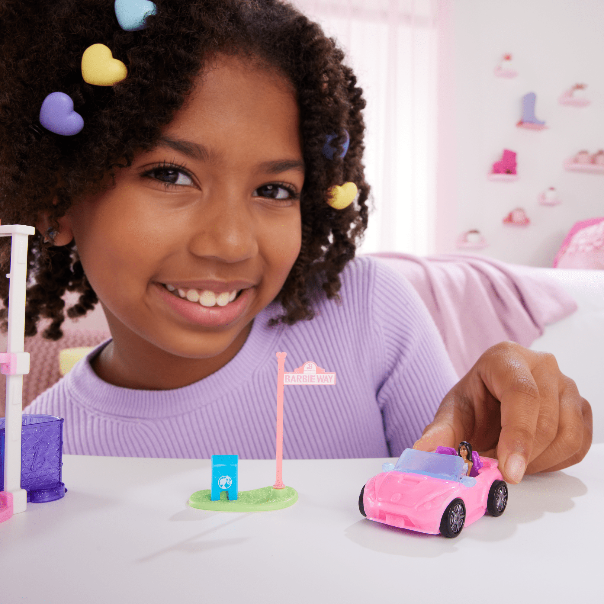 Barbie Mini BarbieLand Veículo para Boneca Conversível - Image 2