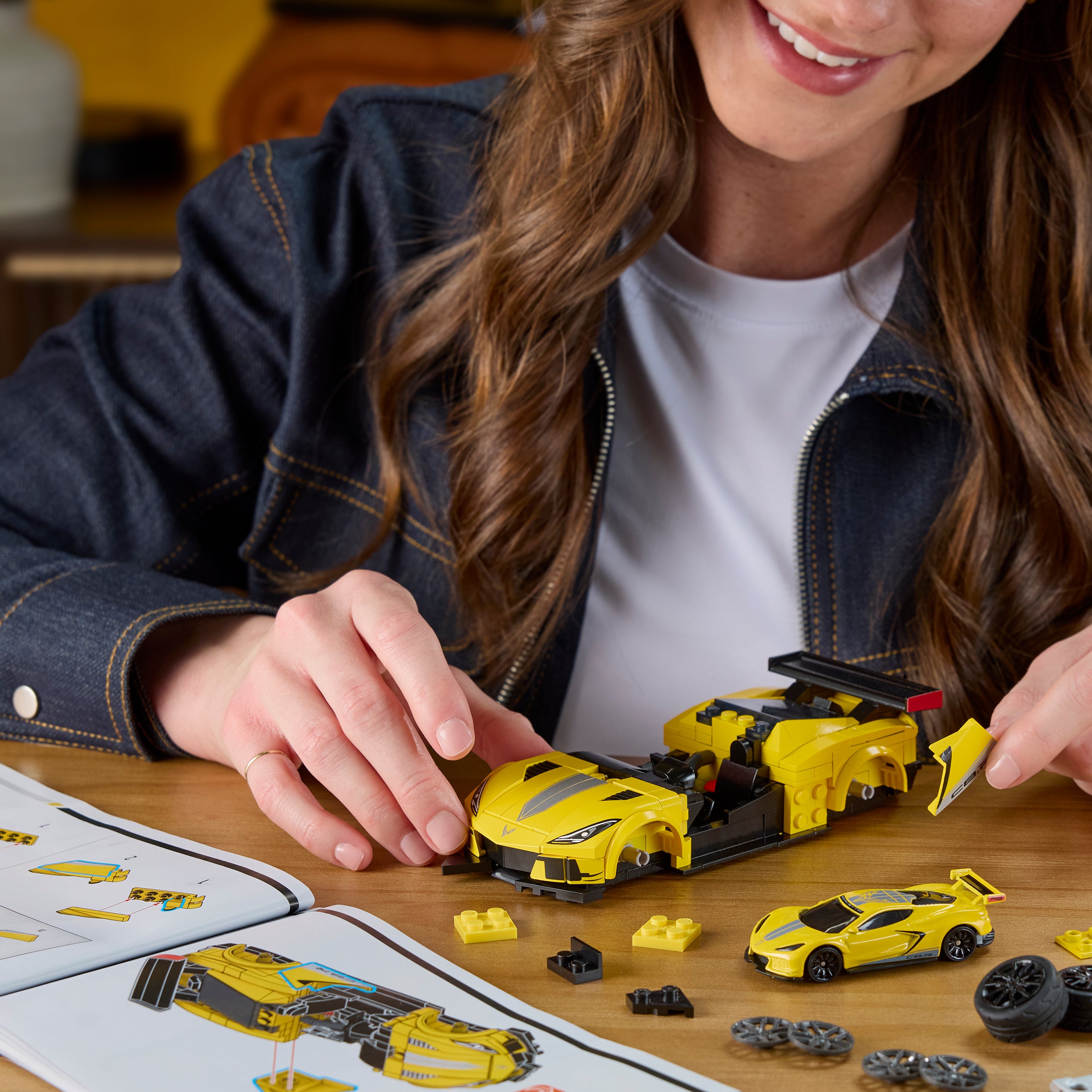 Hot Wheels-Coffret de Construction Corvette C8.R de 2020 - Image 2